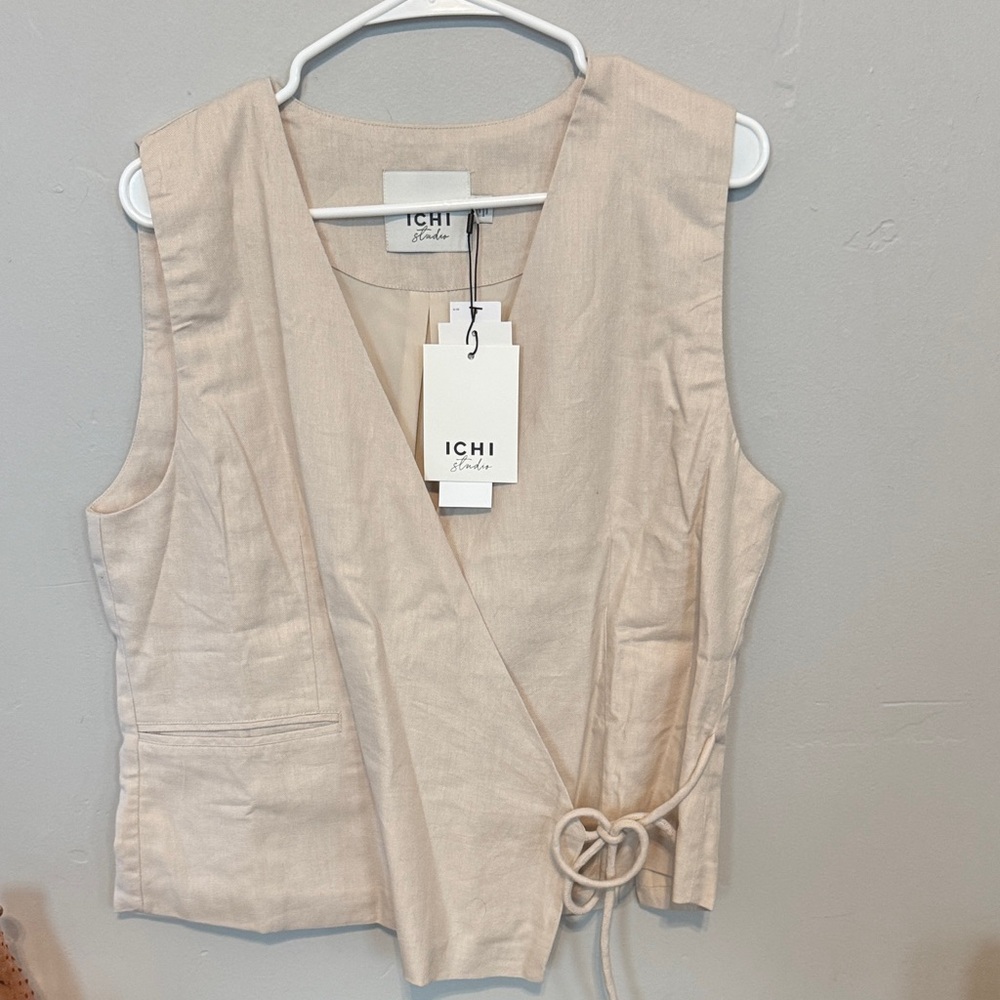 Women's Cream Wrap Top